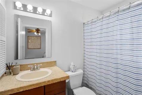 1092 Sanabel Court NE St Petersburg FL 33702