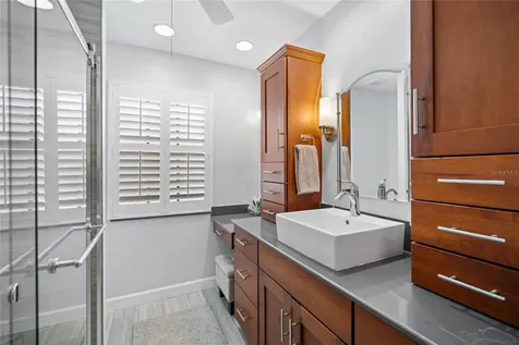 1092 Sanabel Court NE St Petersburg FL 33702