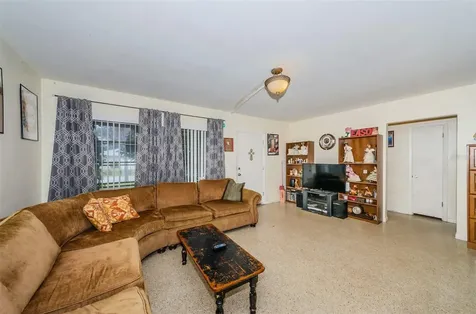 1411 Kennywood Drive Largo FL 33770