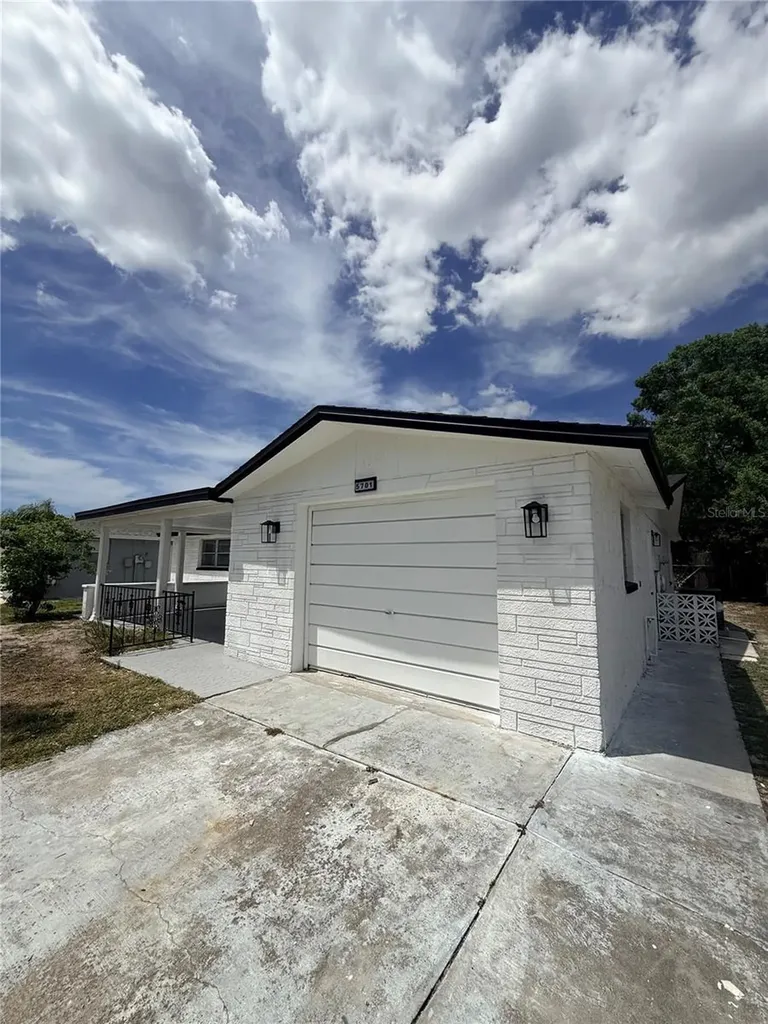 5701 Canosa Drive Holiday FL 34690