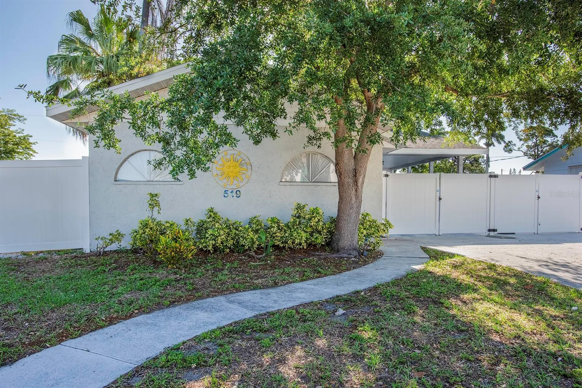 519 51st Street W Bradenton FL 34209