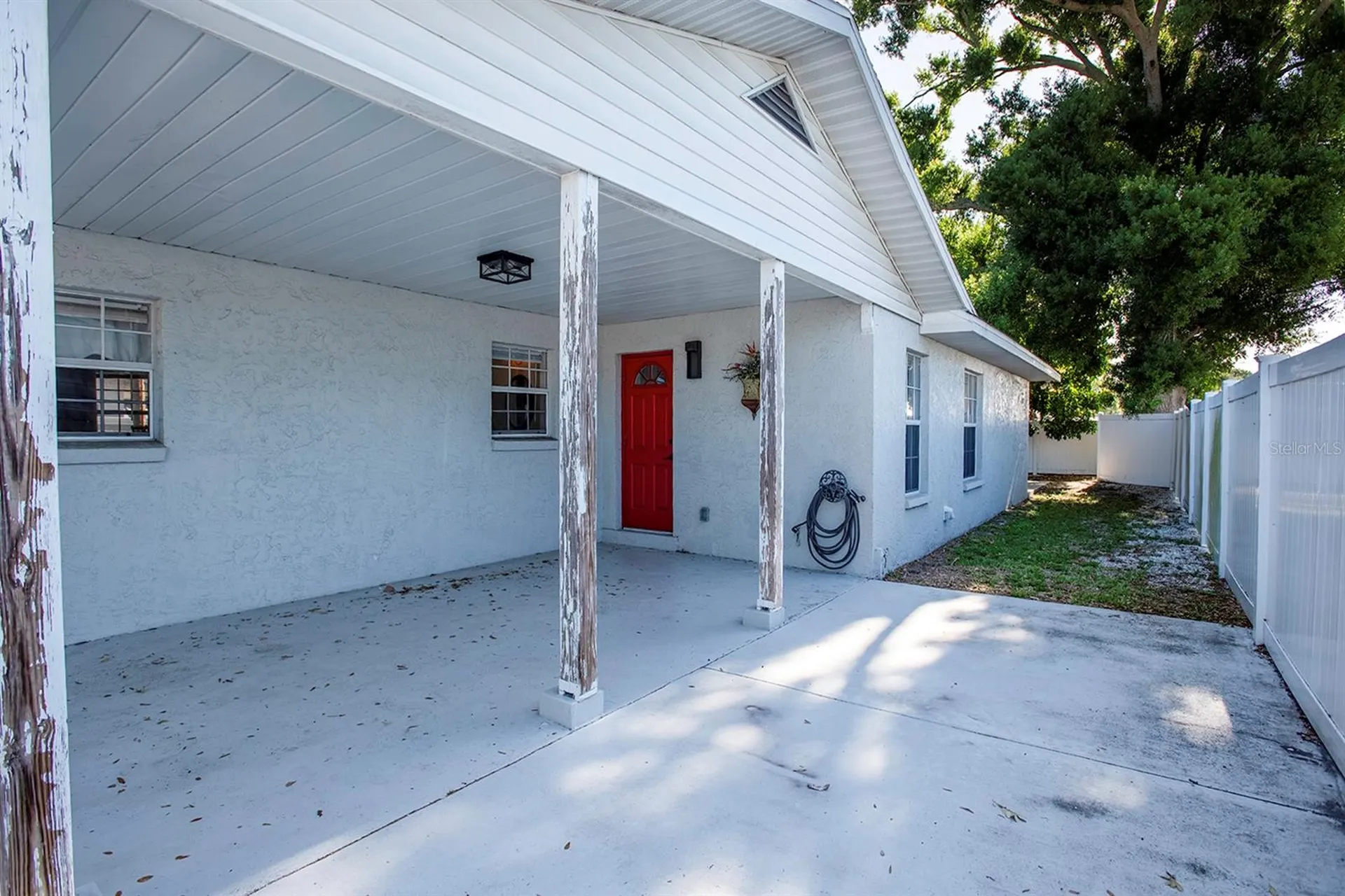519 51st Street W Bradenton FL 34209