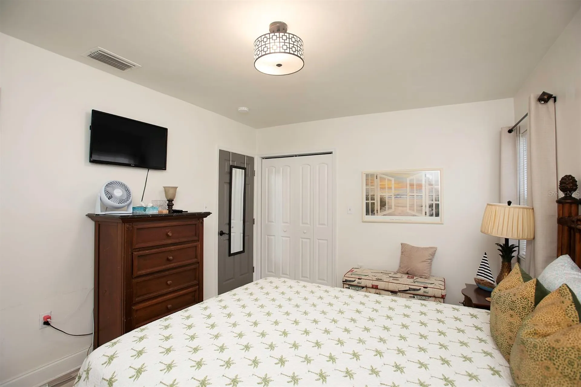 519 51st Street W Bradenton FL 34209