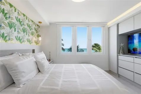 3409 Ave. Isla Verde Carolina PR 00979