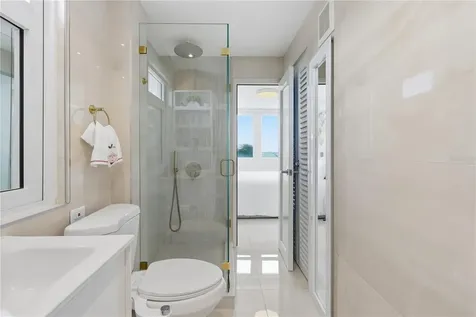 3409 Ave. Isla Verde Carolina PR 00979