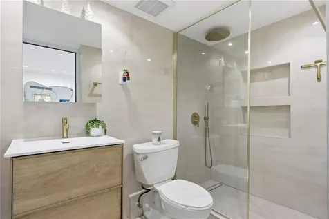 3409 Ave. Isla Verde Carolina PR 00979