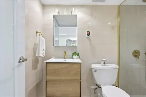 3409 Ave. Isla Verde Carolina PR 00979