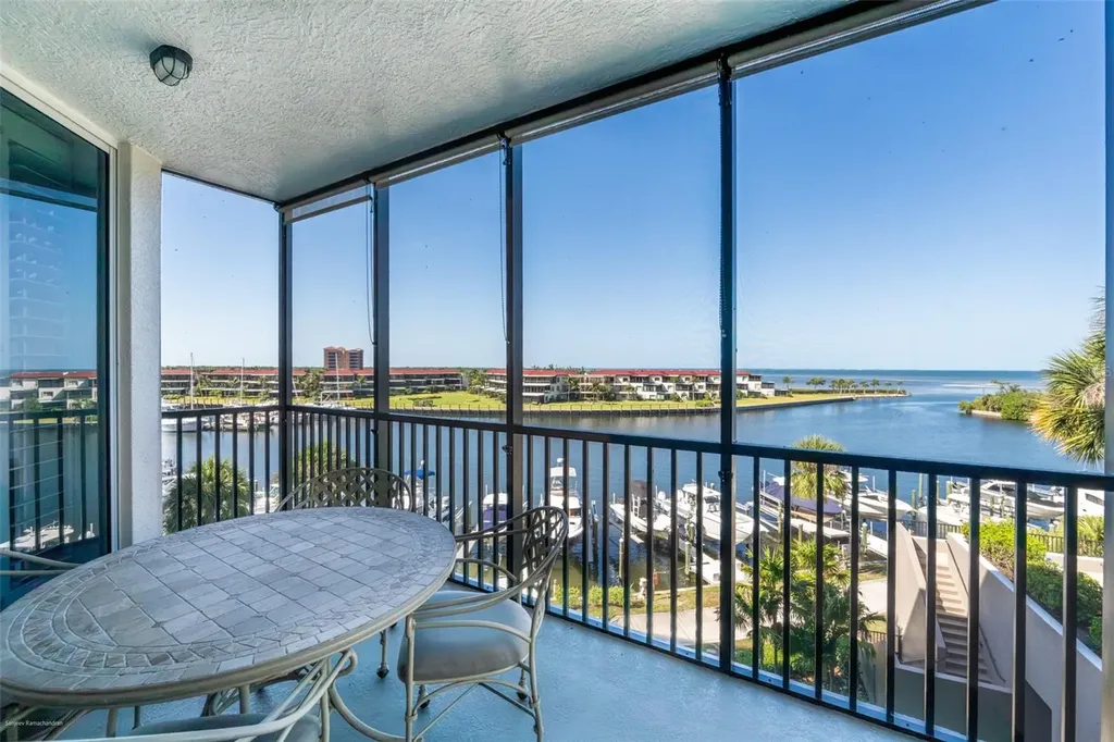 3313 Sunset Key Circle Punta Gorda FL 33955
