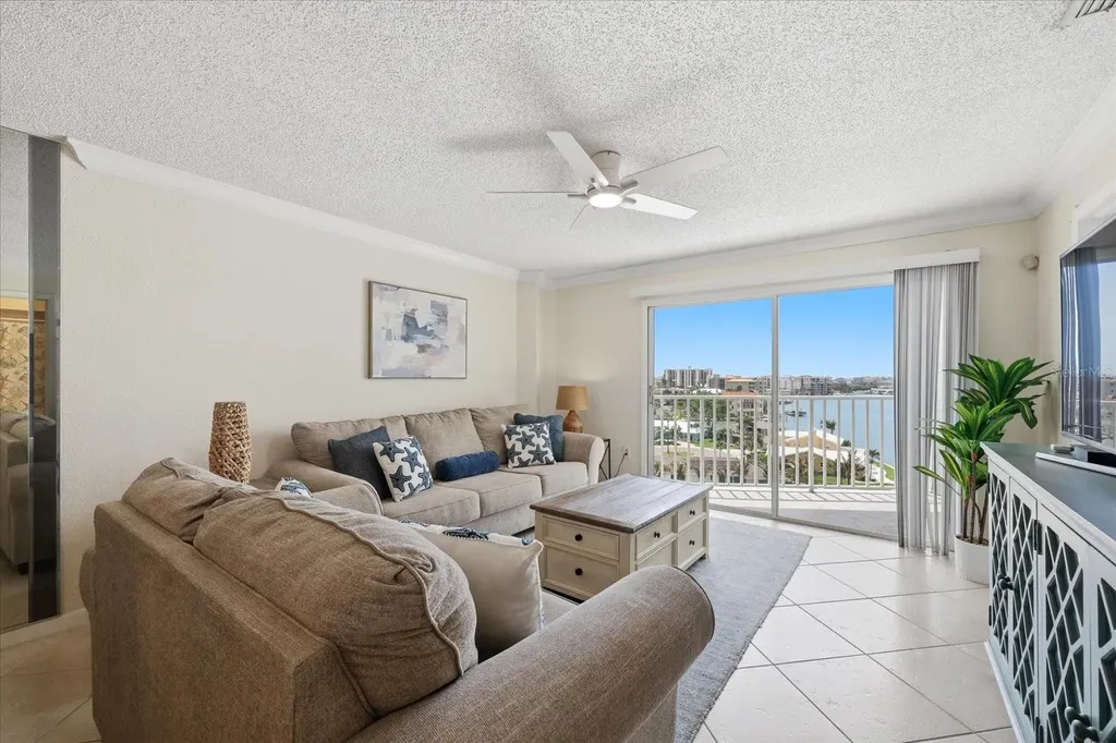 610 Island Way Clearwater Beach FL 33767