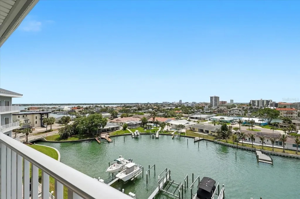 610 Island Way Clearwater Beach FL 33767