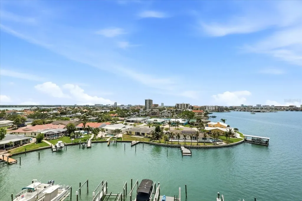 610 Island Way Clearwater Beach FL 33767