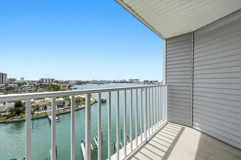 610 Island Way Clearwater Beach FL 33767