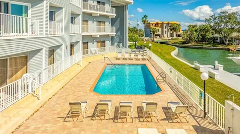 610 Island Way Clearwater Beach FL 33767