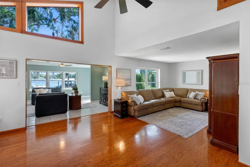 10209 Lake Grove Drive Odessa FL 33556