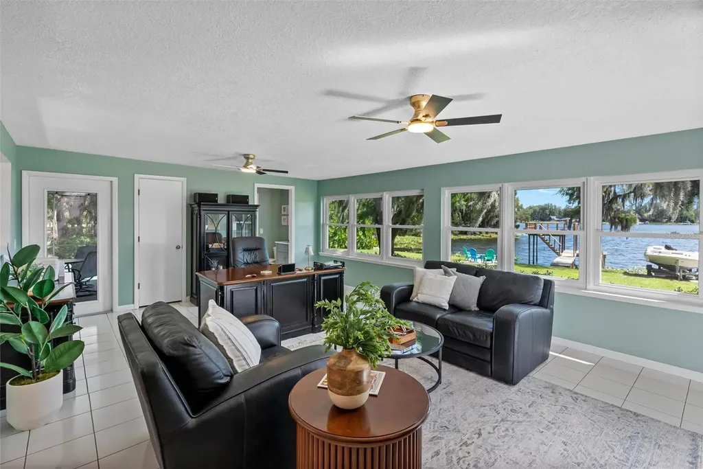 10209 Lake Grove Drive Odessa FL 33556