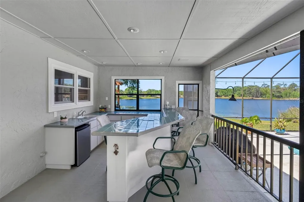 10209 Lake Grove Drive Odessa FL 33556