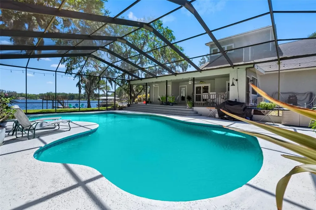 10209 Lake Grove Drive Odessa FL 33556