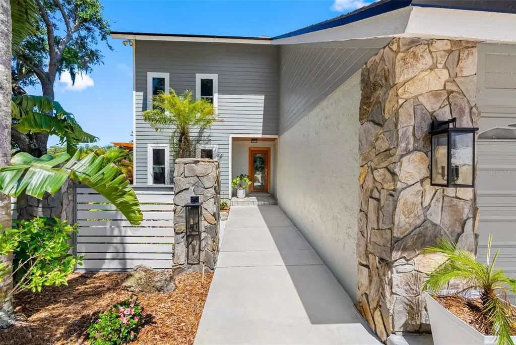 10209 Lake Grove Drive Odessa FL 33556
