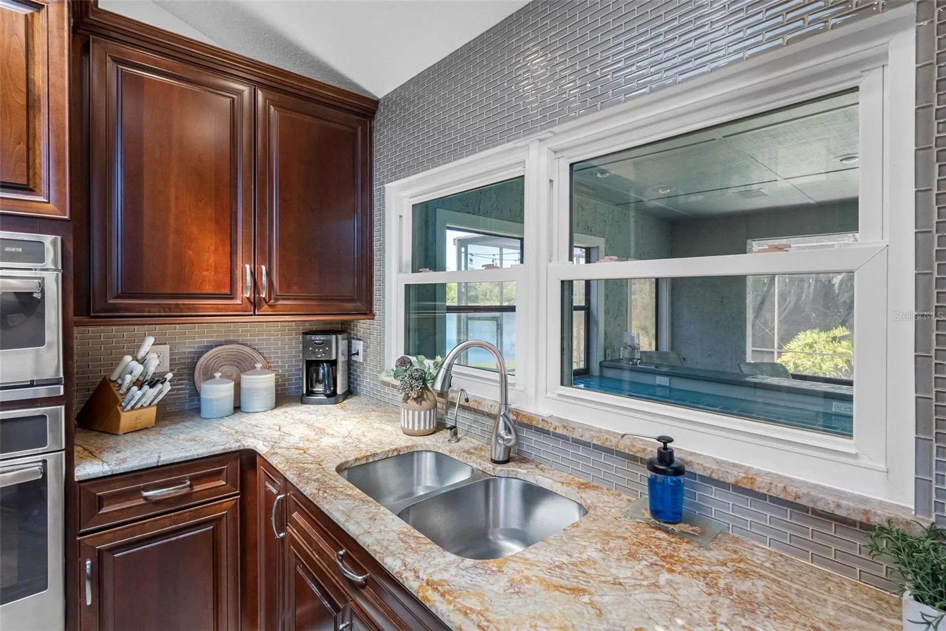 10209 Lake Grove Drive Odessa FL 33556