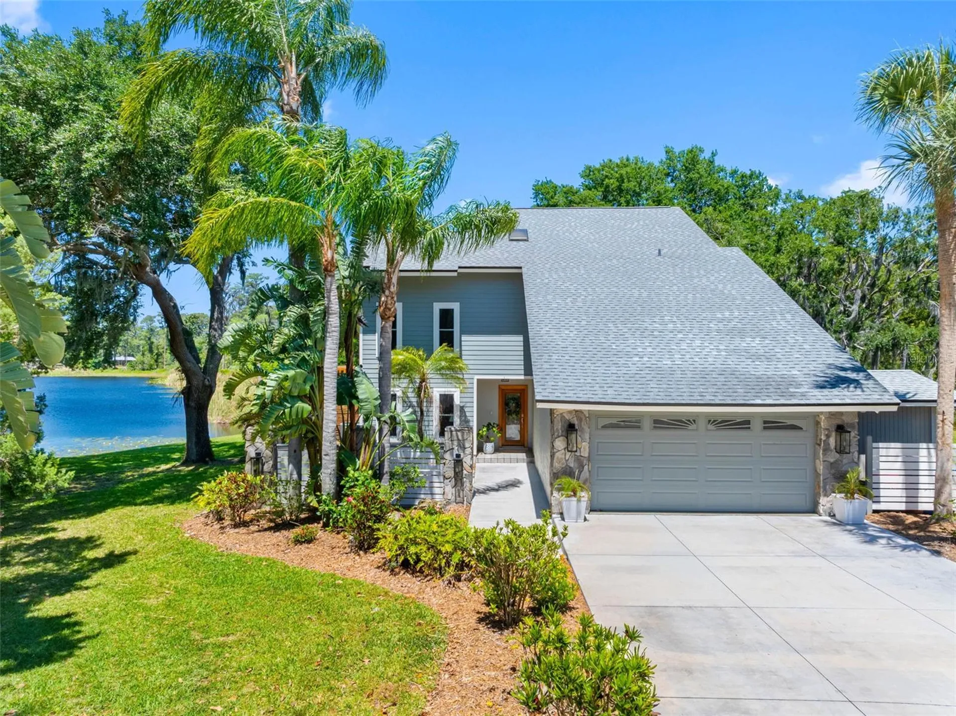 10209 Lake Grove Drive Odessa FL 33556