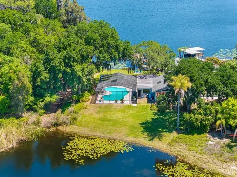 10209 Lake Grove Drive Odessa FL 33556