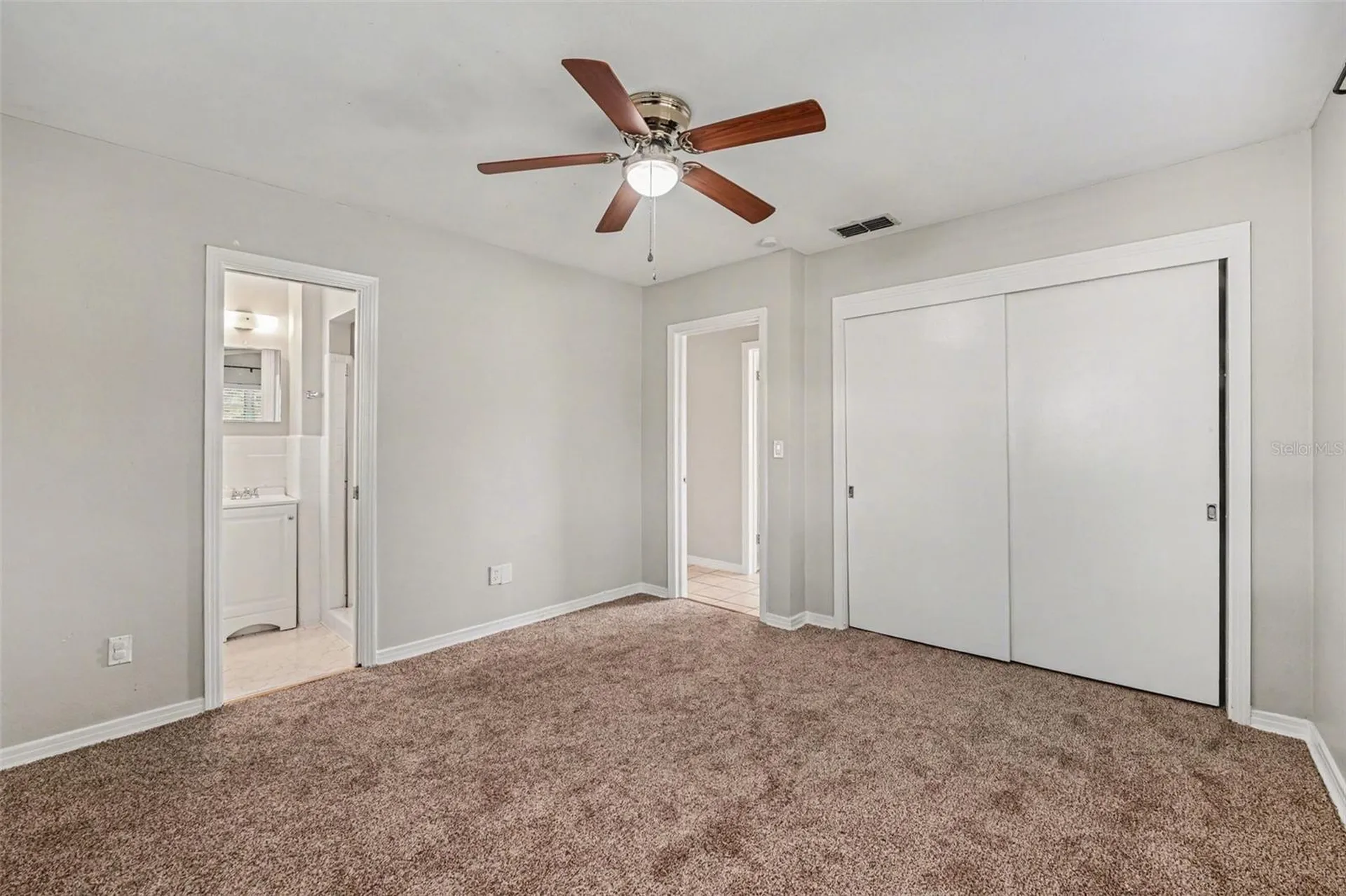 521 W Palmeden Drive Lakeland FL 33803