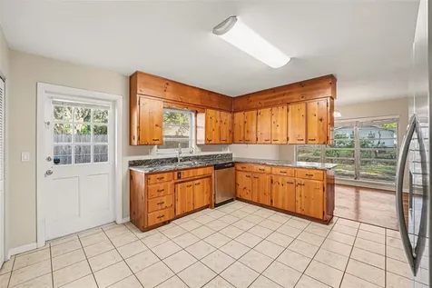 521 W Palmeden Drive Lakeland FL 33803