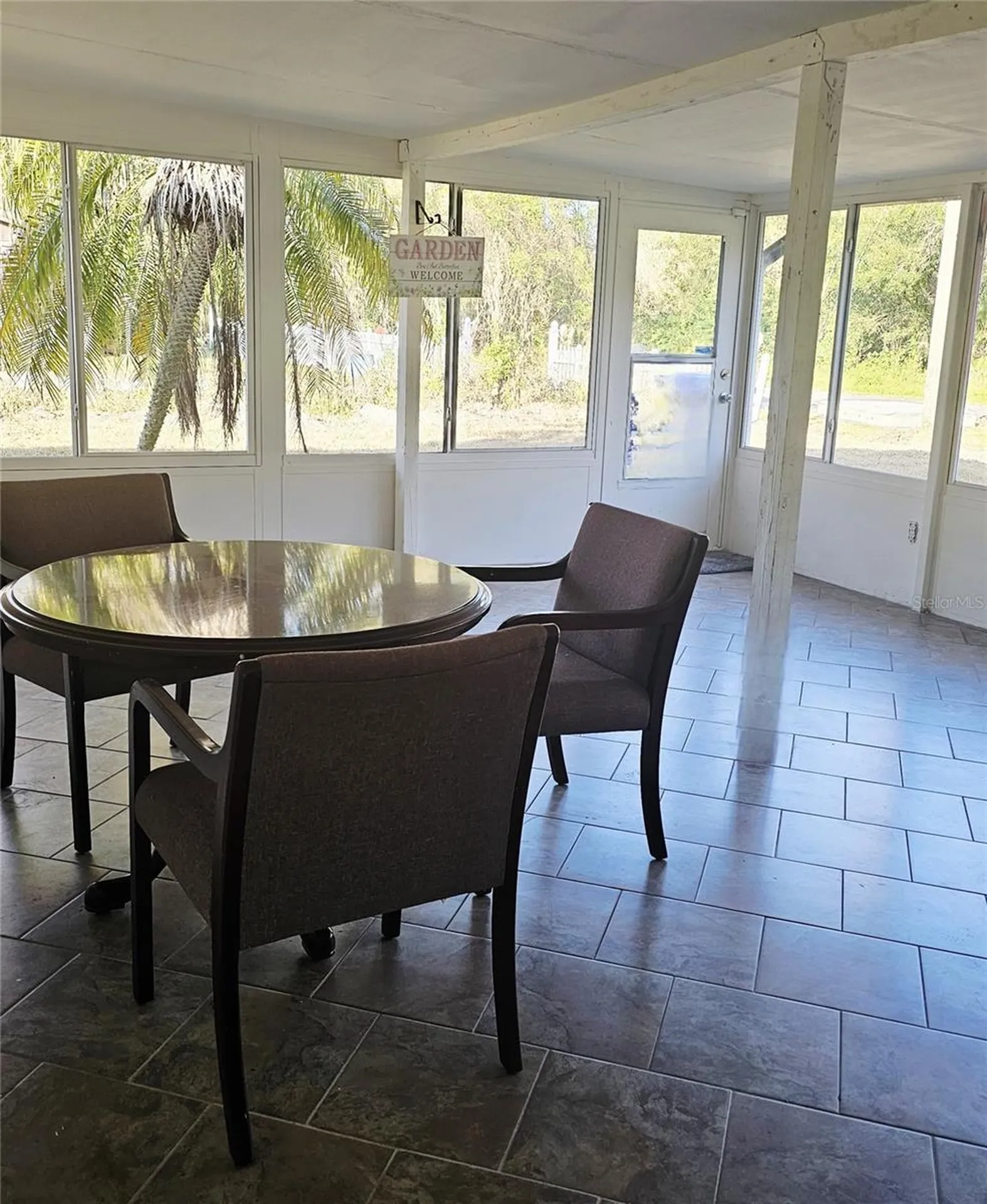 7714 Deleuil Avenue Tampa FL 33610