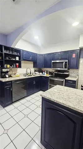 7714 Deleuil Avenue Tampa FL 33610