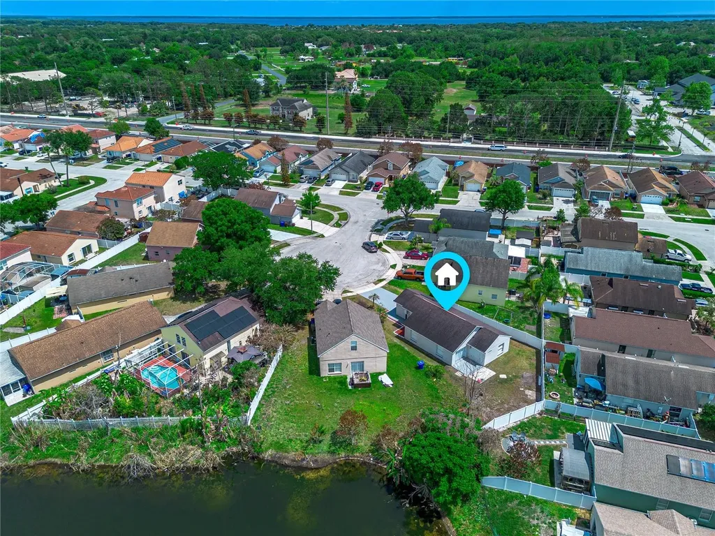 2402 Avalon Court Kissimmee FL 34743