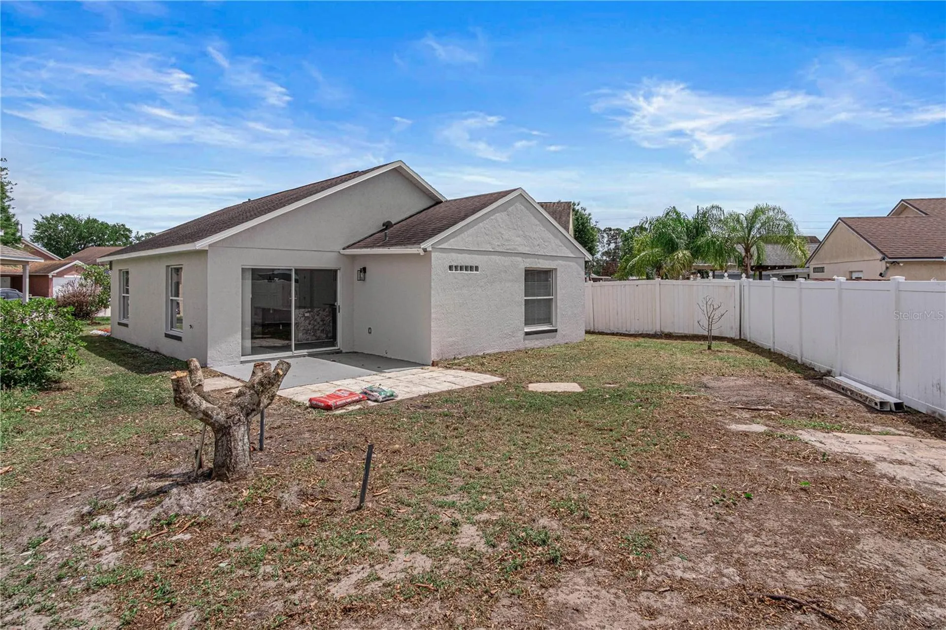 2402 Avalon Court Kissimmee FL 34743