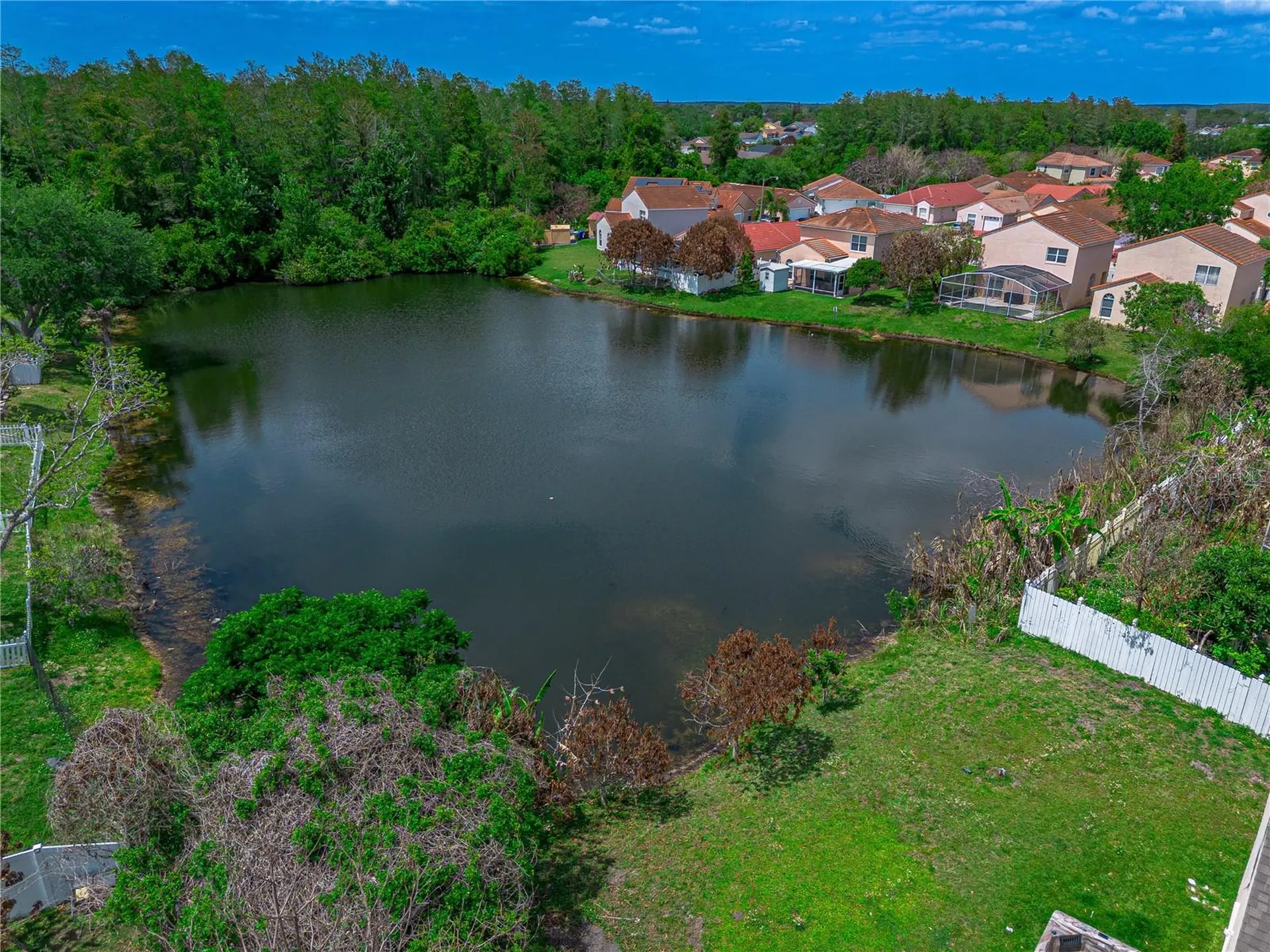2402 Avalon Court Kissimmee FL 34743