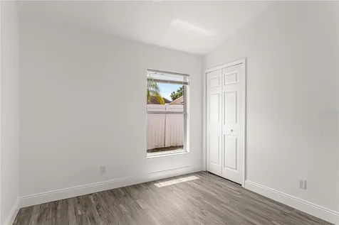 2402 Avalon Court Kissimmee FL 34743