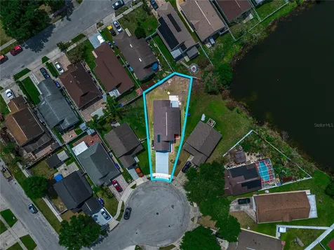 2402 Avalon Court Kissimmee FL 34743