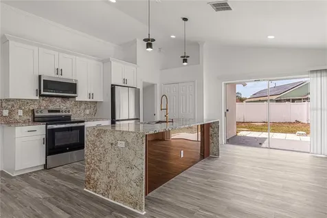 2402 Avalon Court Kissimmee FL 34743