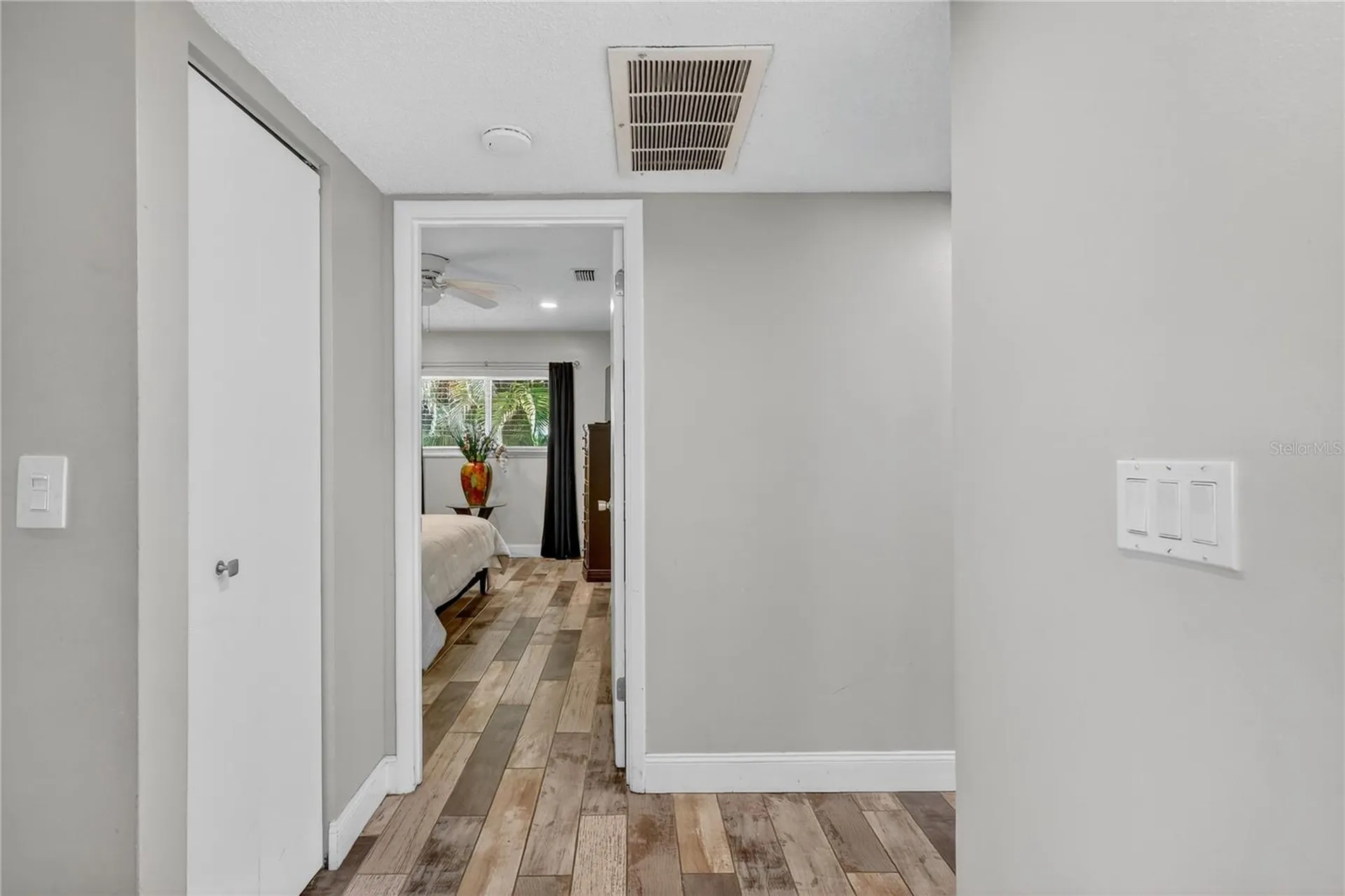 1884 Southpointe Drive Sarasota FL 34231
