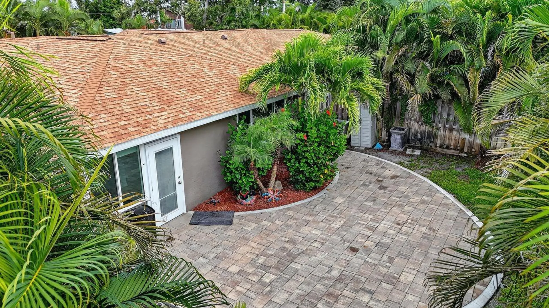 1884 Southpointe Drive Sarasota FL 34231