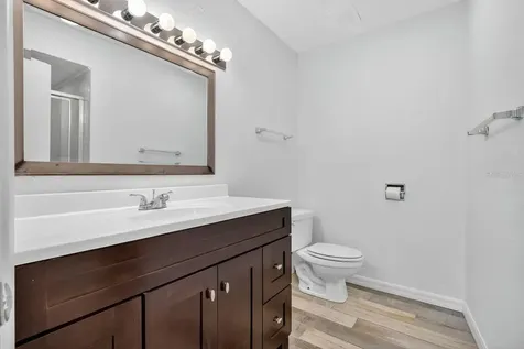1884 Southpointe Drive Sarasota FL 34231