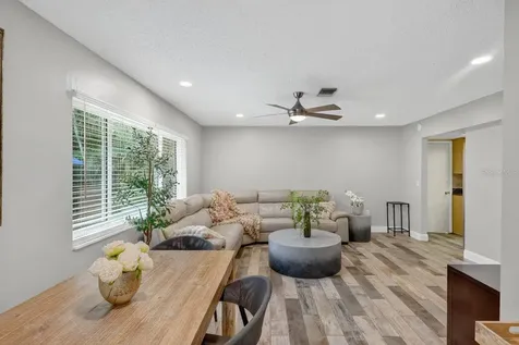 1884 Southpointe Drive Sarasota FL 34231