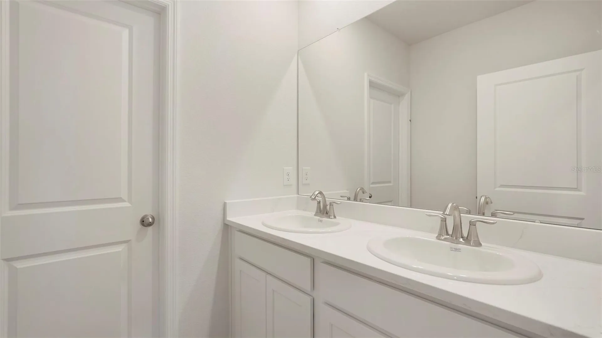 17143 James Trail Parrish FL 34219