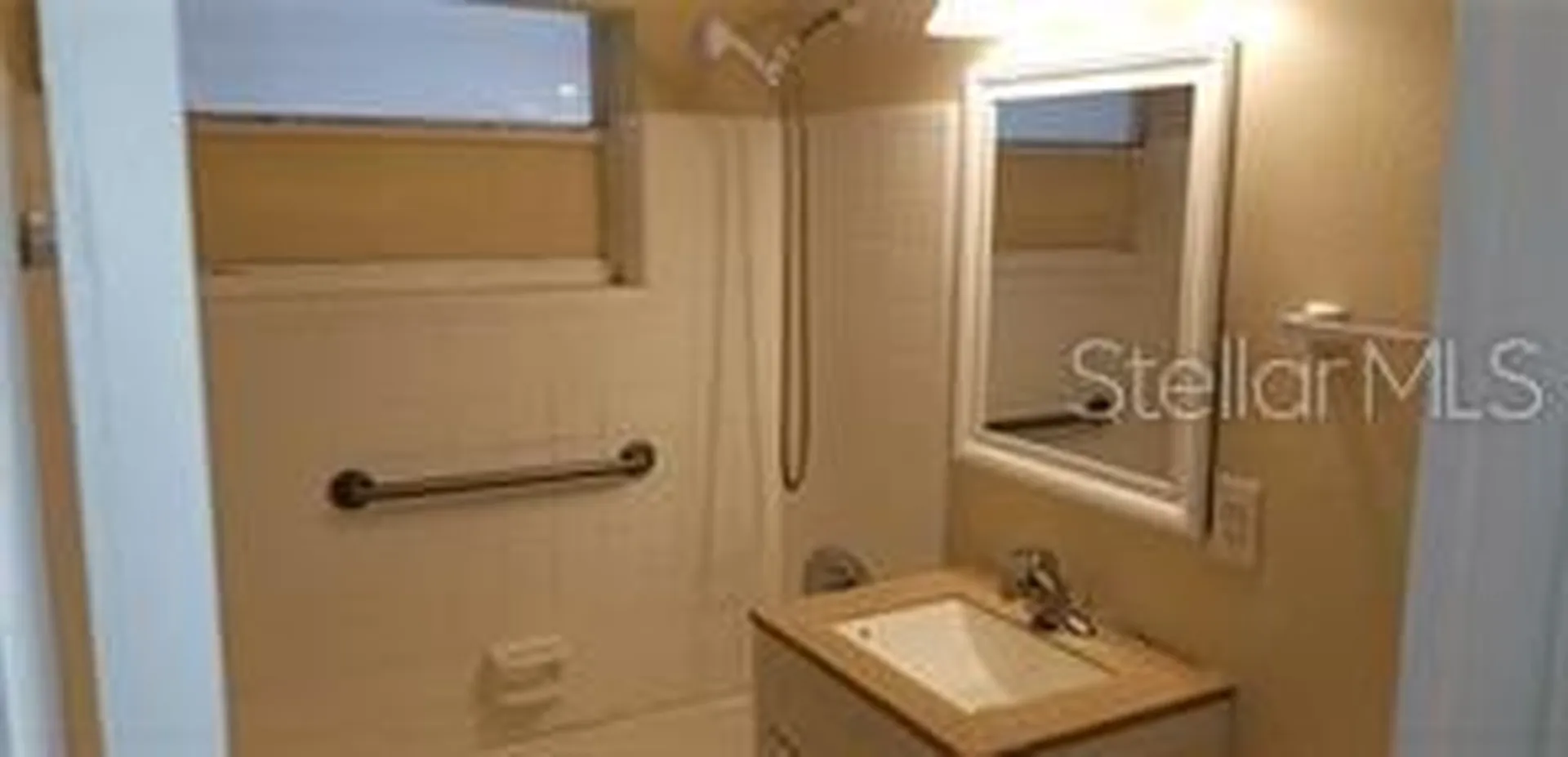 516 Wellington Deltona FL 32725