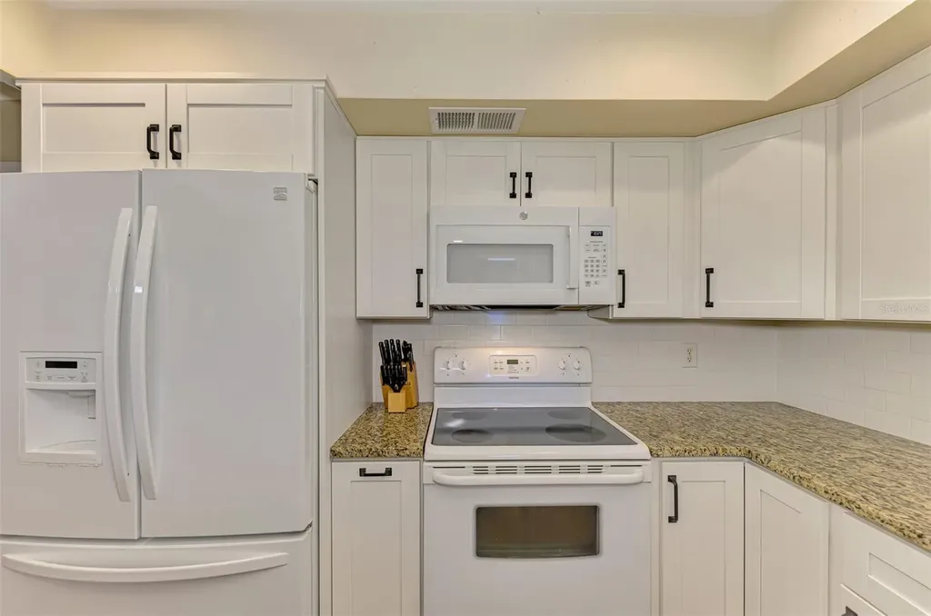 1290 Lakeside Drive Venice FL 34293