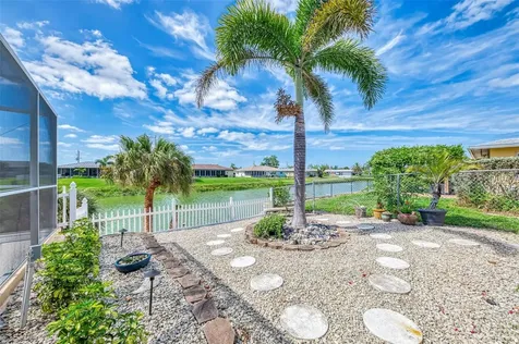 1290 Lakeside Drive Venice FL 34293