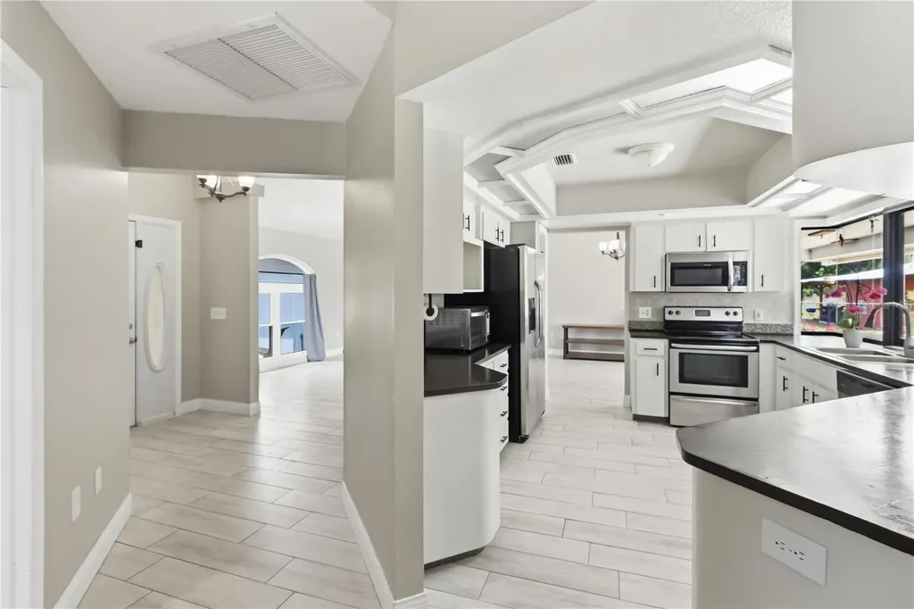 5160 Drane Field Road Lakeland FL 33811