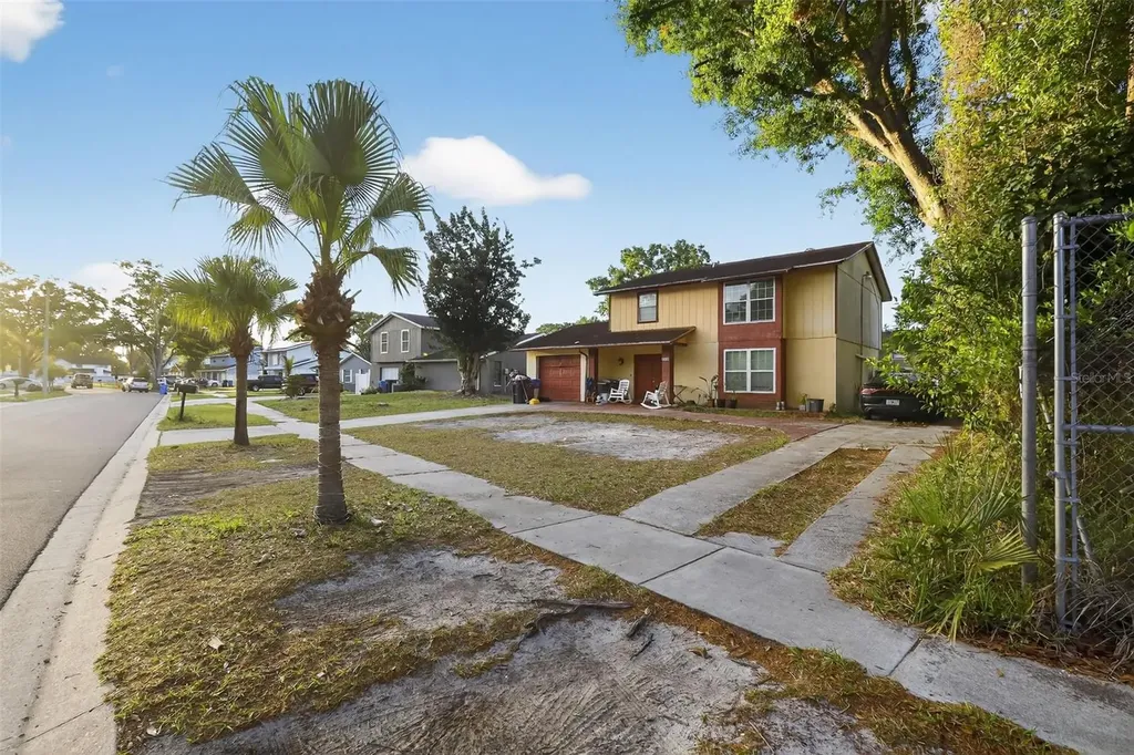 7614 Palmbrook Drive Tampa FL 33615