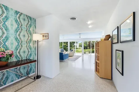 2940 Bougainvillea Street Sarasota FL 34239