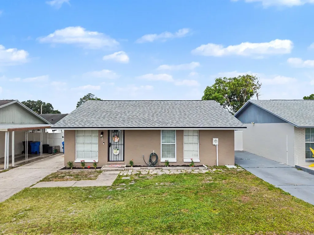 8304 Dasa Place Tampa FL 33615