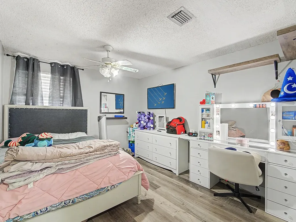 8304 Dasa Place Tampa FL 33615