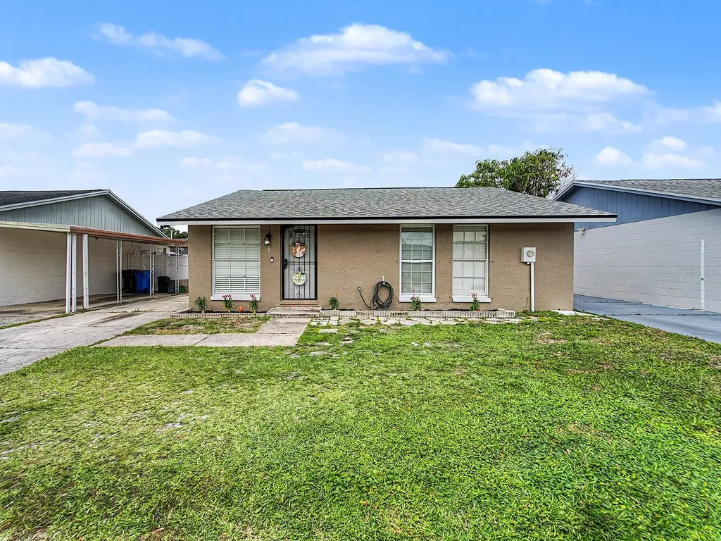 8304 Dasa Place Tampa FL 33615