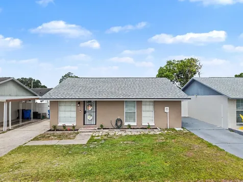 8304 Dasa Place Tampa FL 33615